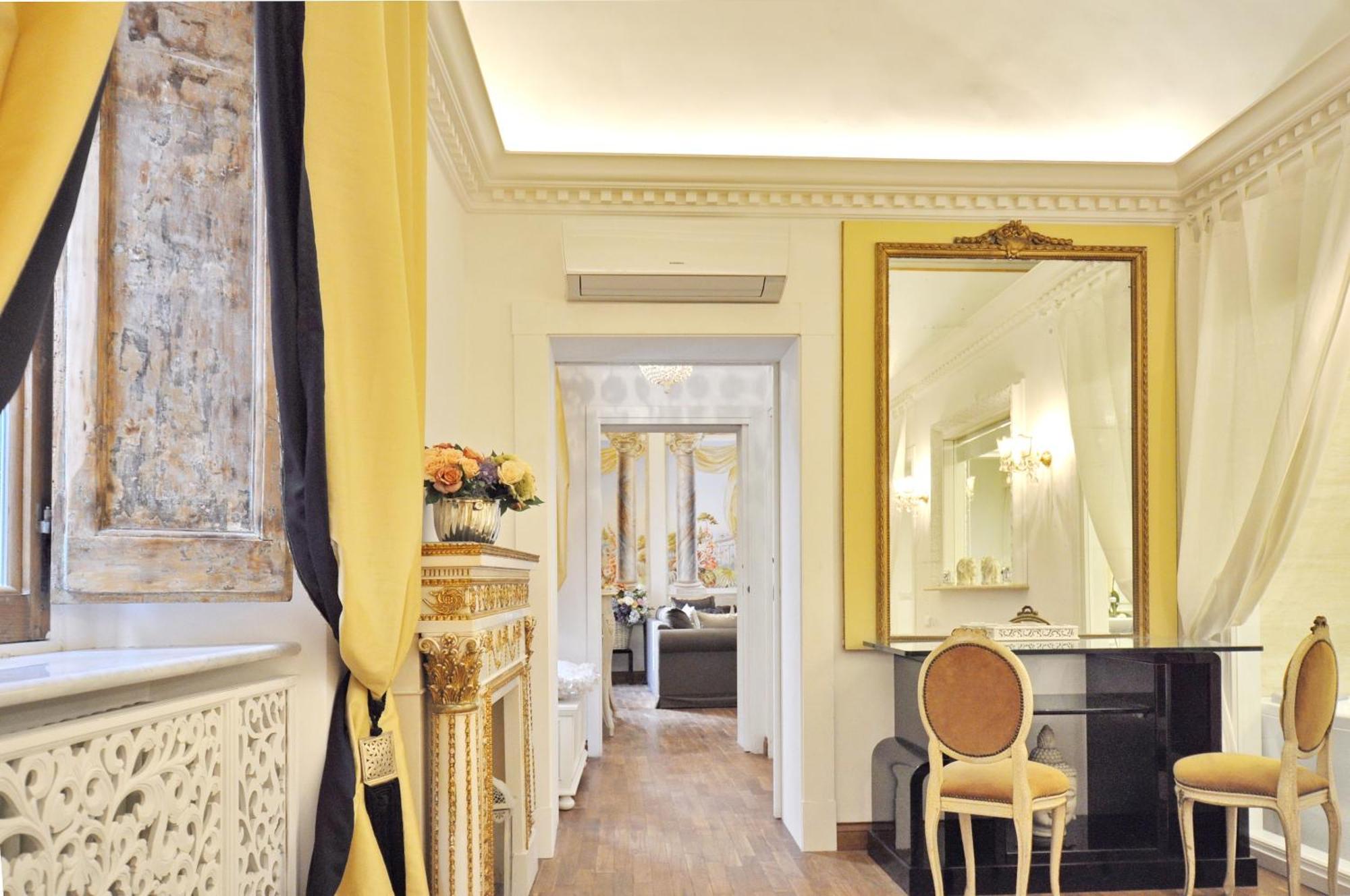 Luxury Navona By Flatinrome Apartment